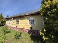 Bőny Családi ház
