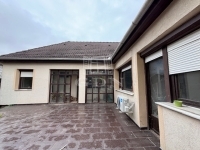 Bábolna Családi ház