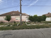 Tataháza Családi ház