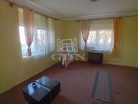 Hajós Családi ház