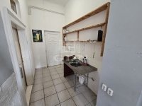 Madaras Üzlethelyiség