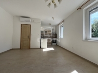 Fót Lakás (téglaépítésű)