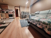 Csömör Üzlethelyiség