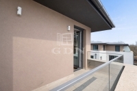 Gárdony Lakás (téglaépítésű)