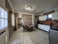 Zámoly Családi ház