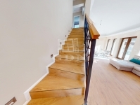 Üllő Családi ház