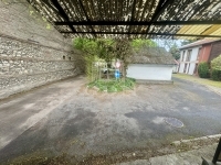 Pécs Üzlethelyiség