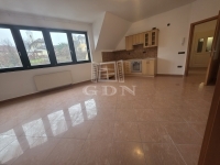 Veszprém Lakás (téglaépítésű)