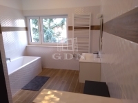 Nagykovácsi Családi ház