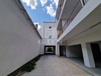 Hatvan Lakás (téglaépítésű)