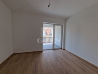 Hatvan Lakás (téglaépítésű)