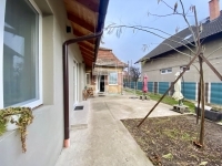 Kiskunlacháza Családi ház