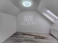 Hatvan Lakás (téglaépítésű)