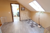 Üllő Lakás (téglaépítésű)