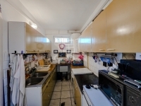 Hatvan Üzlethelyiség