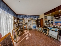 Hatvan Üzlethelyiség