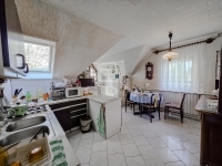 Hatvan Üzlethelyiség